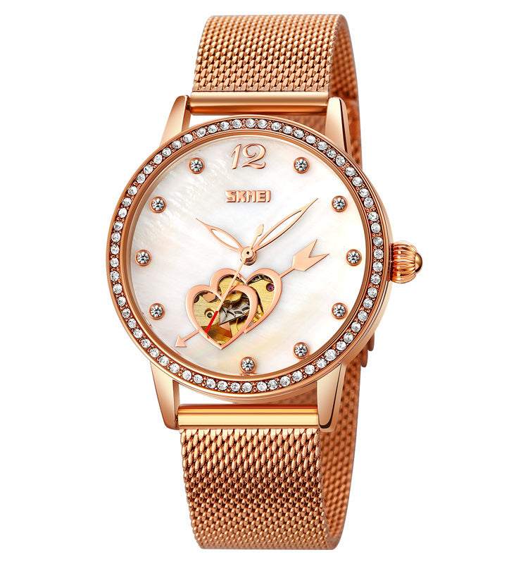 Reloj Luminoso De Oro Rosa Con Esfera De Nácar Y Diamantes