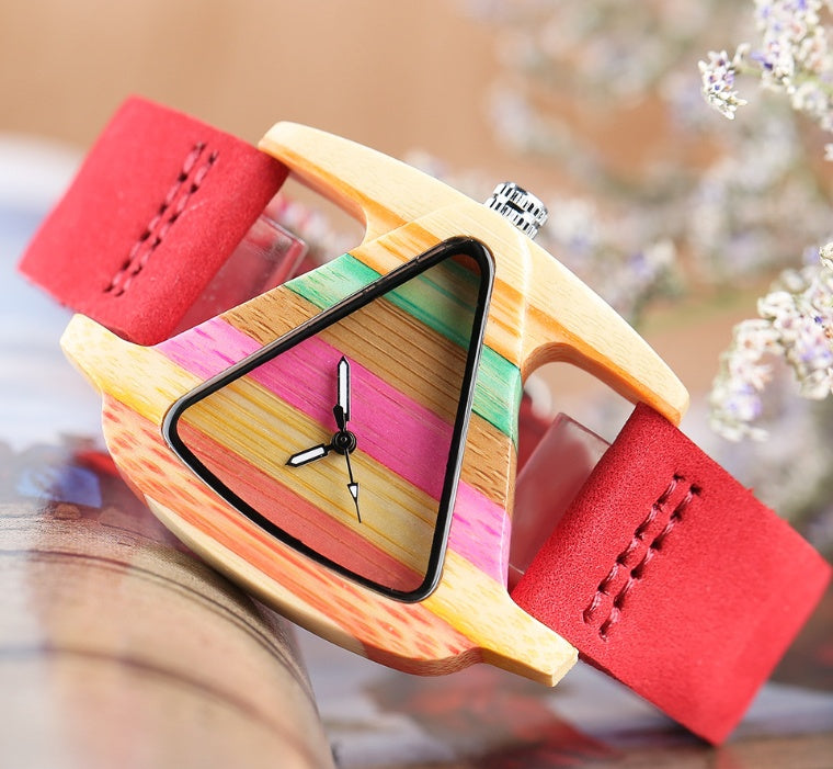 New wooden quartz watch Fashion color digital digital character triangle dial