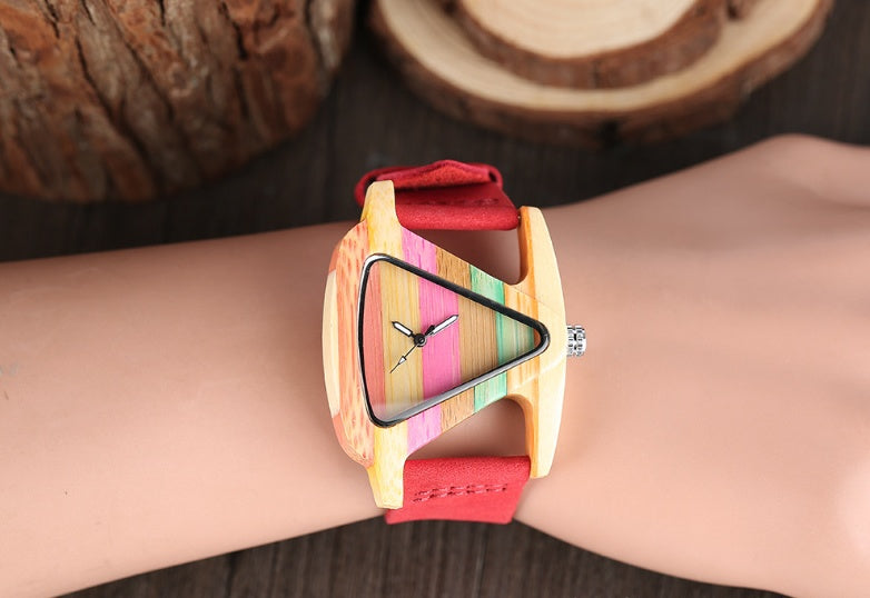 New wooden quartz watch Fashion color digital digital character triangle dial