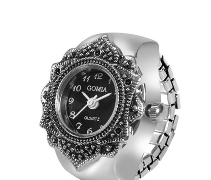 Reloj retro con anillo octogonal y corazón de melocotón con remaches