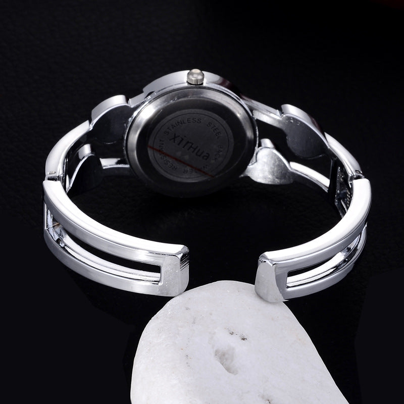 Heart-shaped steel band ladies bracelet watch