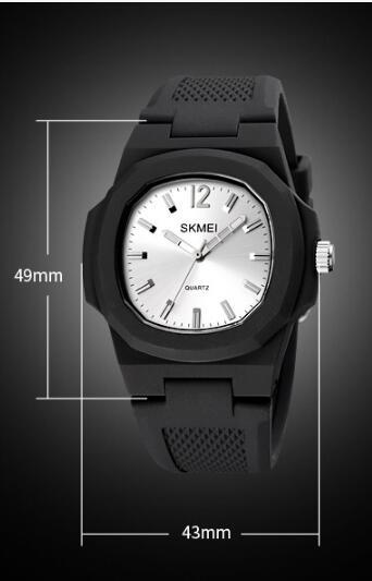 Fashion Square Men's Sports Quartz Watch