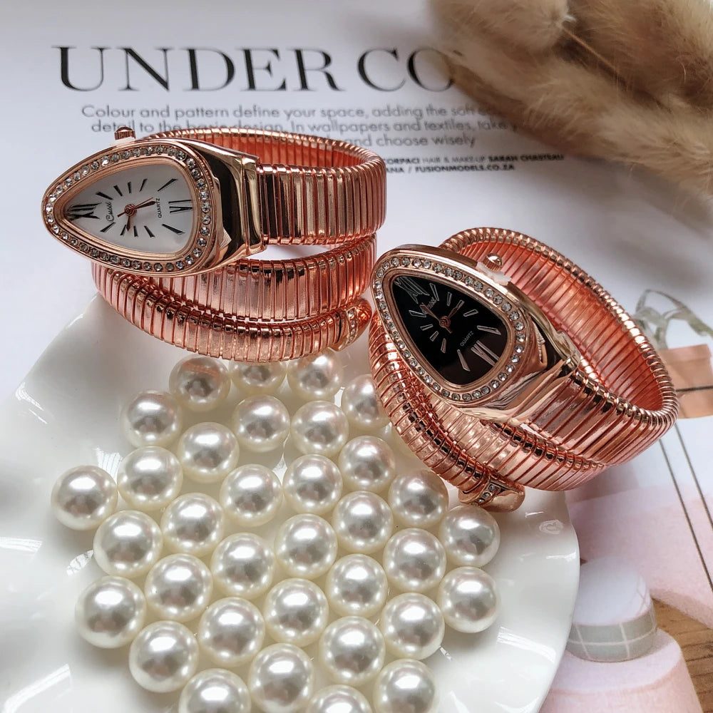 Relojes Cussi para mujer, reloj de pulsera de lujo con forma de serpiente para mujer, reloj de cuarzo dorado único de acero para mujer, reloj femenino 2021