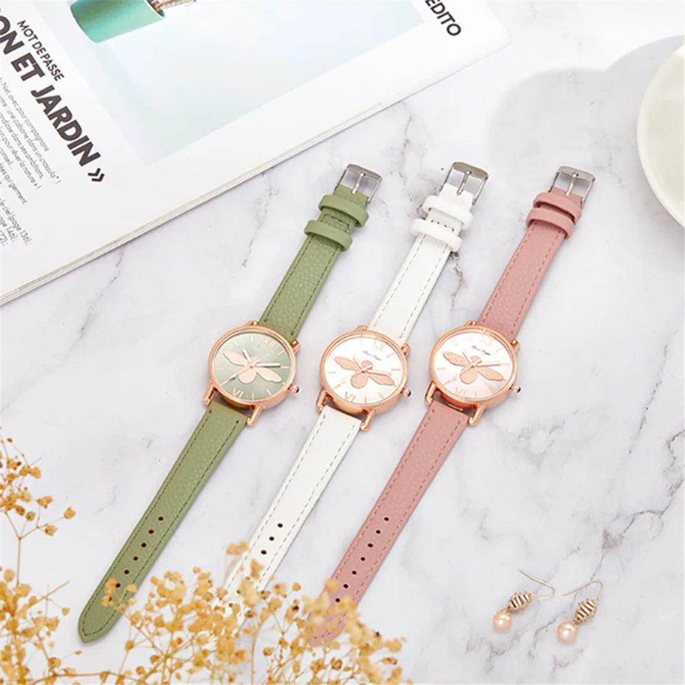 Reloj de cuarzo informal para mujer, relojes de pulsera sencillos con diseño de abeja pequeña, relojes de pulsera de lujo de cuero verde Vintage para mujer