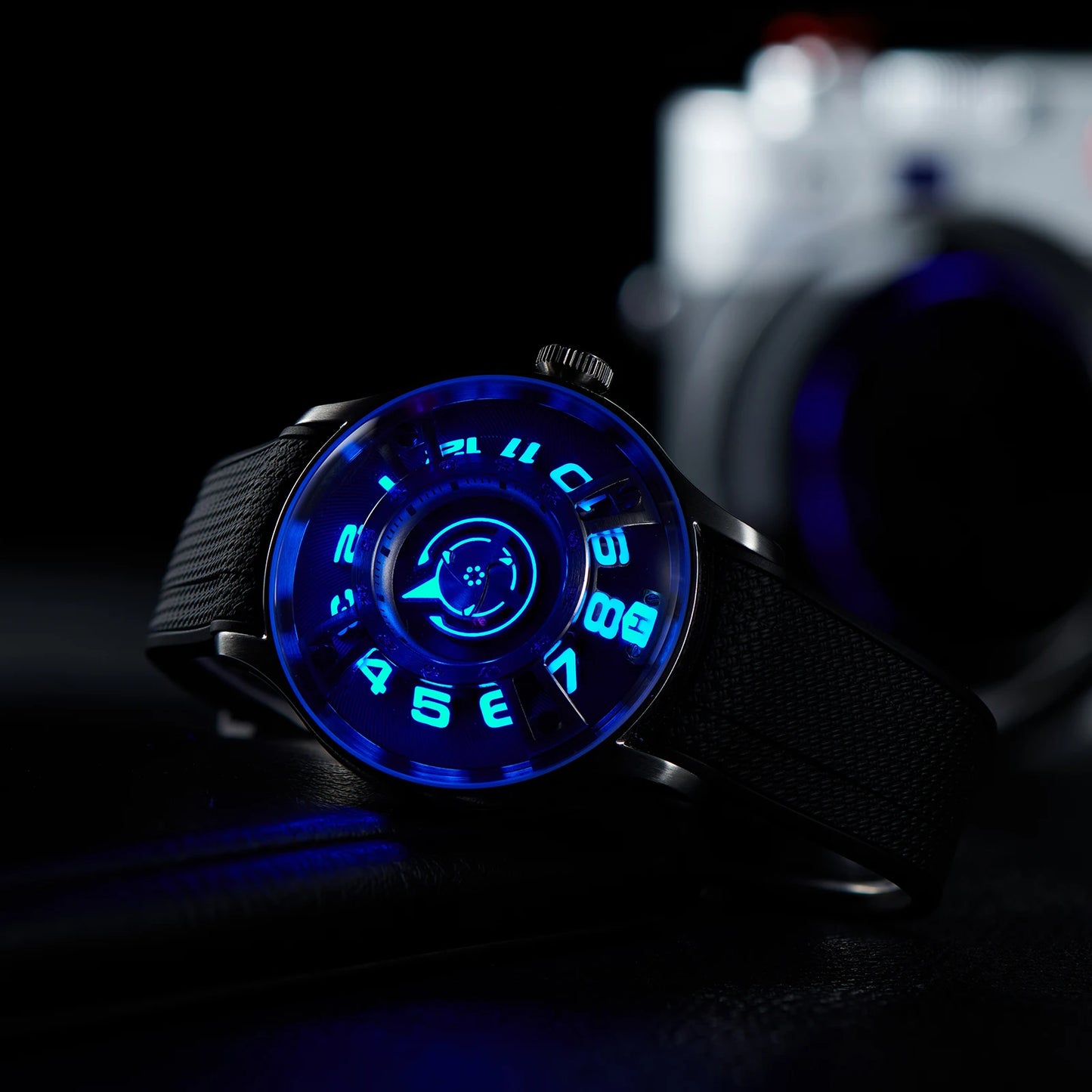 OBLVLO todo negro acero curvatura motor Star Ship reloj automático hombres superluminoso luz nocturna azul relojes automáticos Behrens