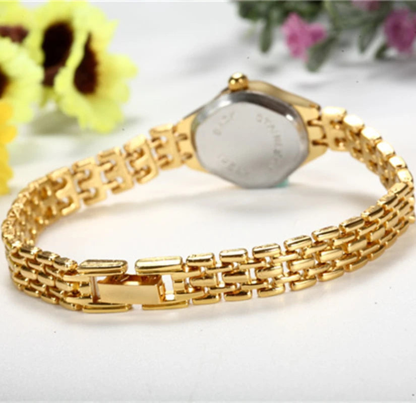 Reloj de pulsera dorado para mujer, esfera pequeña, reloj de pulsera de lujo para mujer, reloj de cuarzo elegante de acero para mujer, regalo de moda, reloj para mujer