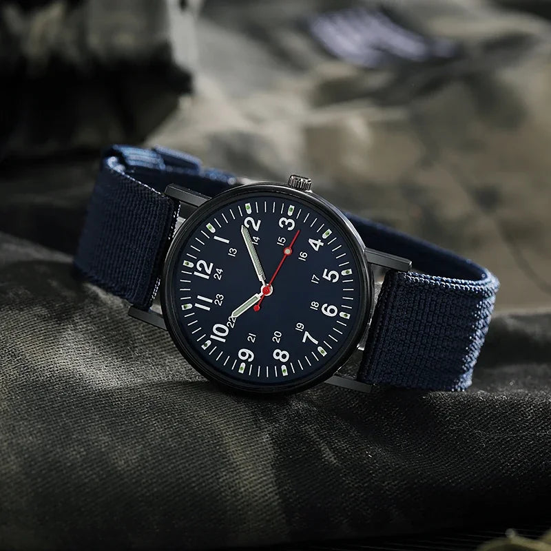 Relojes de moda para hombre, Reloj militar con banda de nailon luminosa, relojes de pulsera deportivos de cuarzo para hombre, Reloj resistente al agua para parejas