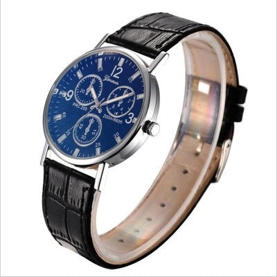 Reloj con correa decorativa de cristal azul claro