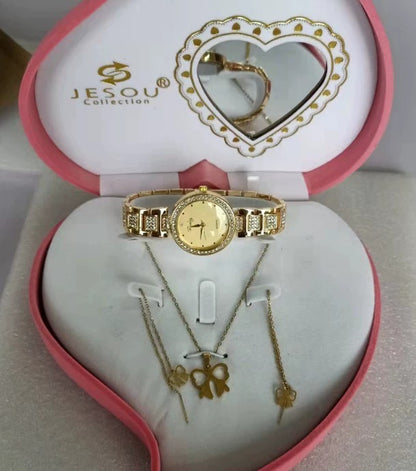 Caja de regalo con collar y reloj de joyería sencilla y exquisita