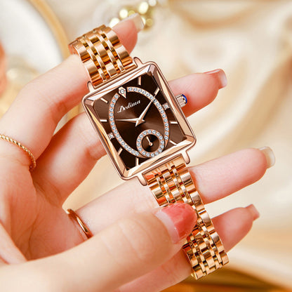 Reloj de mujer de oro rosa con dos agujas y diamantes de moda