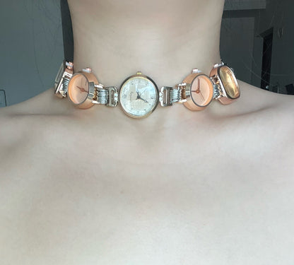 Collar con botón de reloj de industria pesada estilo punk chino con nicho de acero y titanio hecho a mano