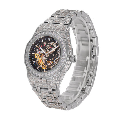 Reloj mecánico hueco luminoso con diamantes cuadrados completos de estilo hip hop